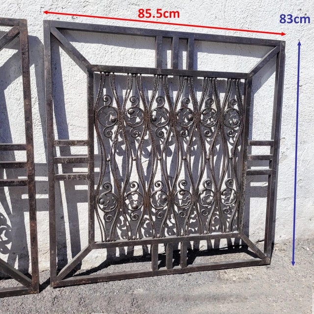 Art Deco Wrought Iron Gates attributed to Edouard Schenck, 20th Century, Set of 4 For Sale - Image 3 of 18