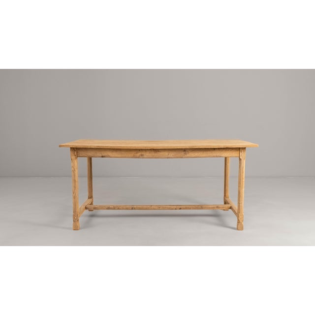 1900s French Oak Dining Table For Sale - Image 4 of 18