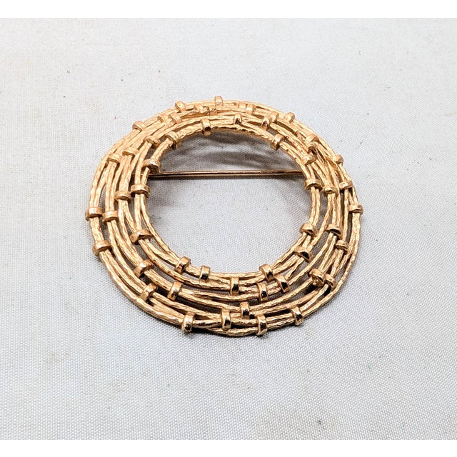 Metal Vintage 1970s Signed Napier Modernist Goldtone Textured Circle Brooch For Sale - Image 7 of 7