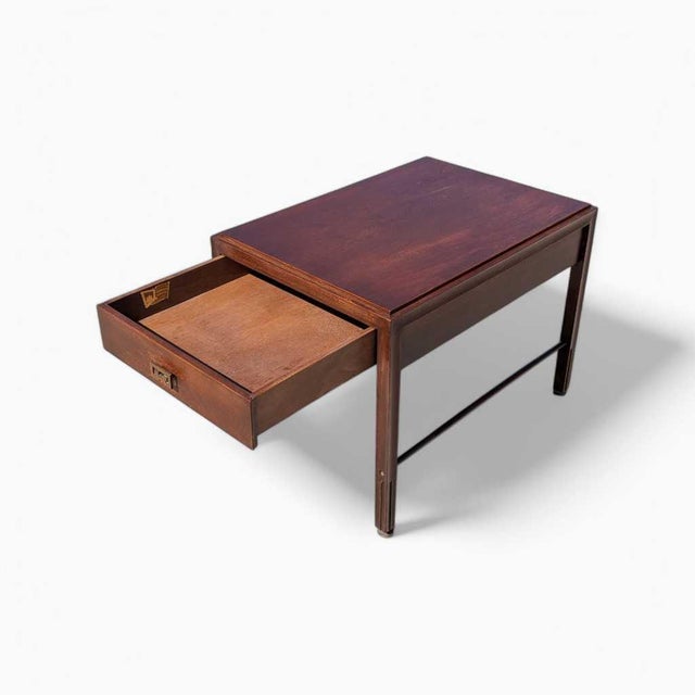 Wood Crown City Table Co. Mid-Century Modern Wood Nightstand / End Table For Sale - Image 7 of 18
