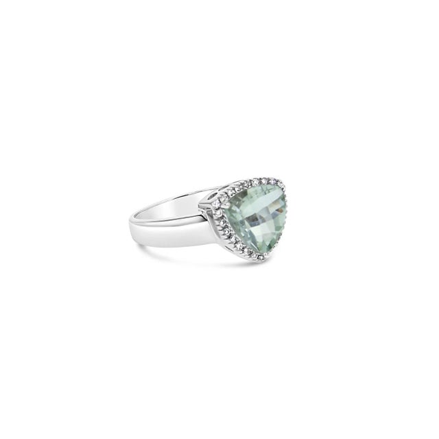 Contemporary Diamond & Green Amethyst Statement Ring 2.37cttw 14k White Gold, Size 3 For Sale - Image 3 of 3