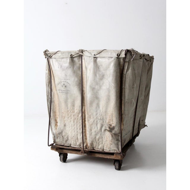 Mid 20th Century Vintage Shamrock Meese Laundry Cart For Sale - Image 5 of 12