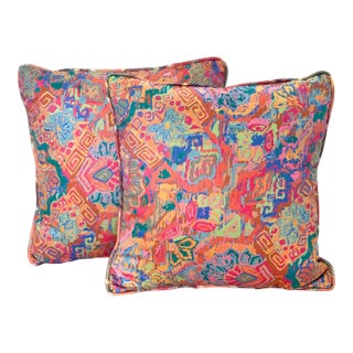 Small Vintage Throw Pillow Pair For Sale