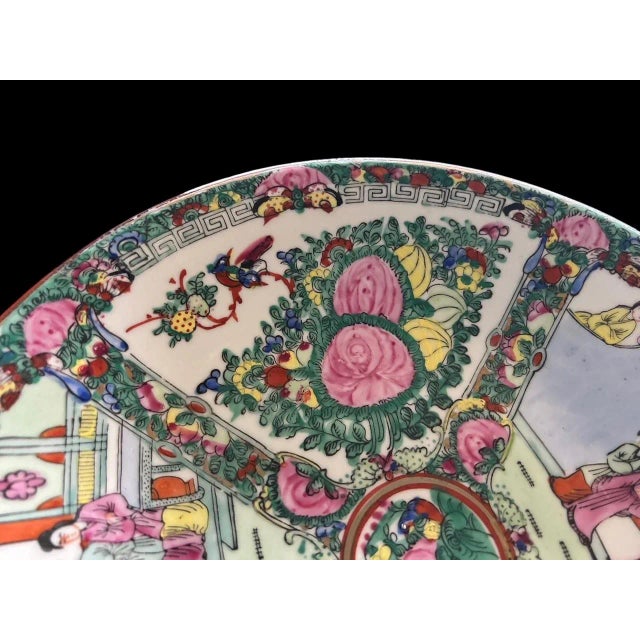 Ceramic Mid 20th Century Vintage Chinese Export Rose Medallion Porcelain Bowl For Sale - Image 7 of 10