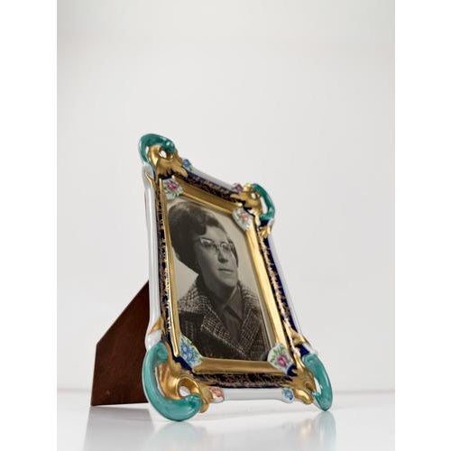 1960s Rococo Revival Porcelain Picture Frame with Gilt Rocaille on Sèvres Blue Enamel, 1960s For Sale - Image 5 of 17