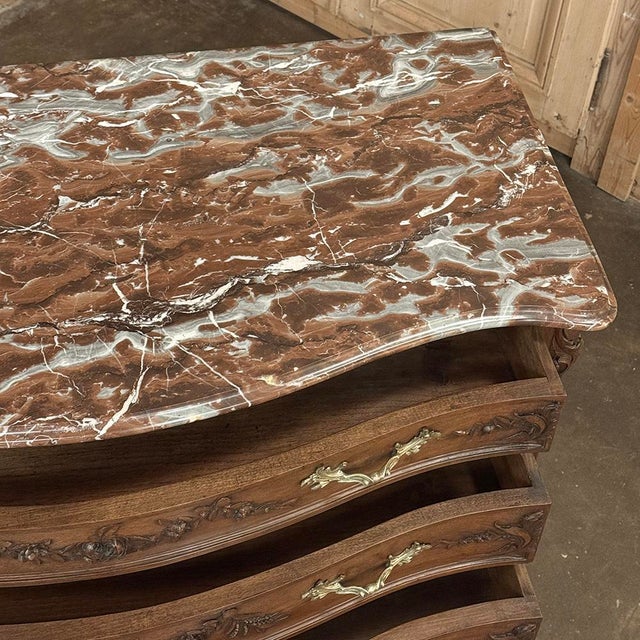 19th Century French Walnut Commode With Rouge Marble Top For Sale - Image 15 of 17