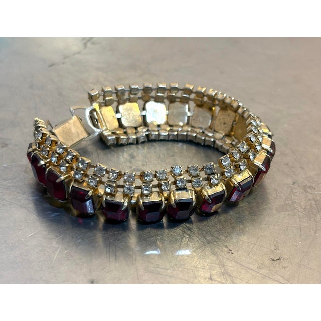 Mid-Century Modern 1950s-60s Red Rhinestone Chunky Link Cuff Bracelet For Sale - Image 3 of 6