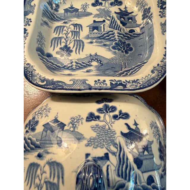 Ceramic Mid 19th Century Mason's Patent Ironstone, Blue Willow and Chinoiserie , Vegetable Dishes - a Pair For Sale - Image 7 of 13