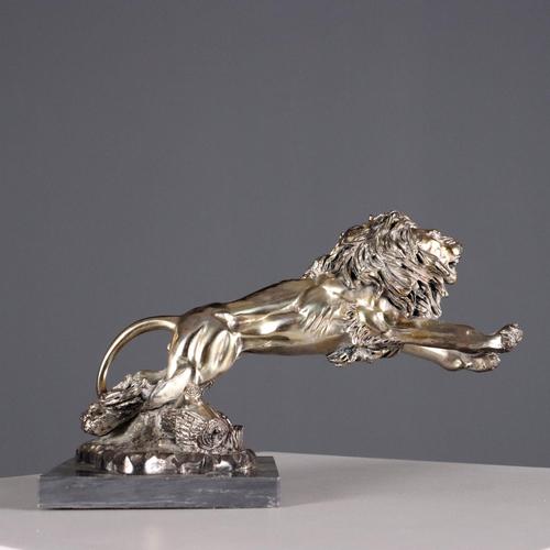 Rampant Lion in Silver Sheet Manufacture Ottaviani For Sale - Image 10 of 11