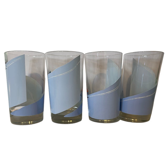 Après-ski, anyone? This fabulous set of four vintage Italian highball glasses brings the slopes directly to the cocktail...