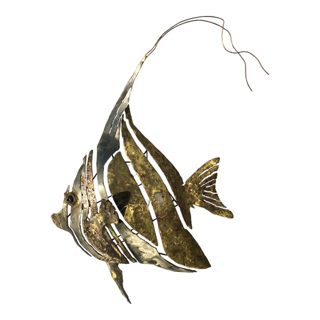 1980s Fish Sculpture Signed H. Gorda For Sale