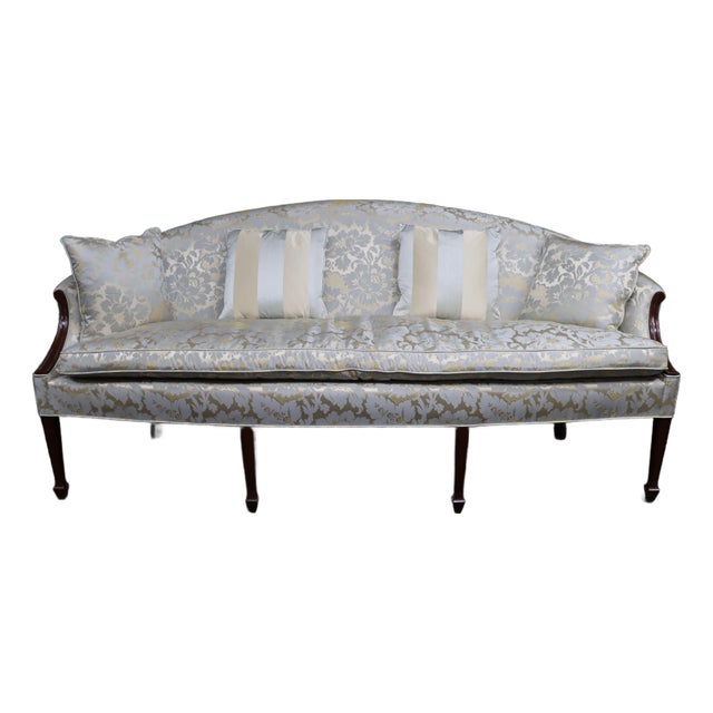 Kindel Hepplewhite Style Mahogany Upholstered Camelback Sofa For Sale