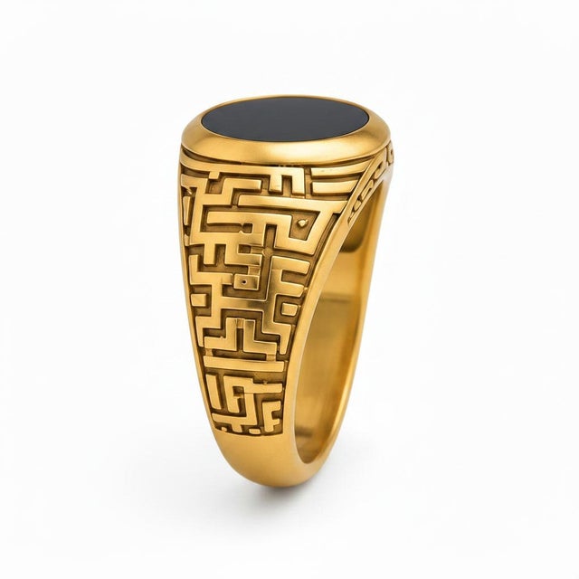 Men’s Black Onyx Ring With Arabic Calligraphy Design, Size 7.5 For Sale - Image 6 of 10