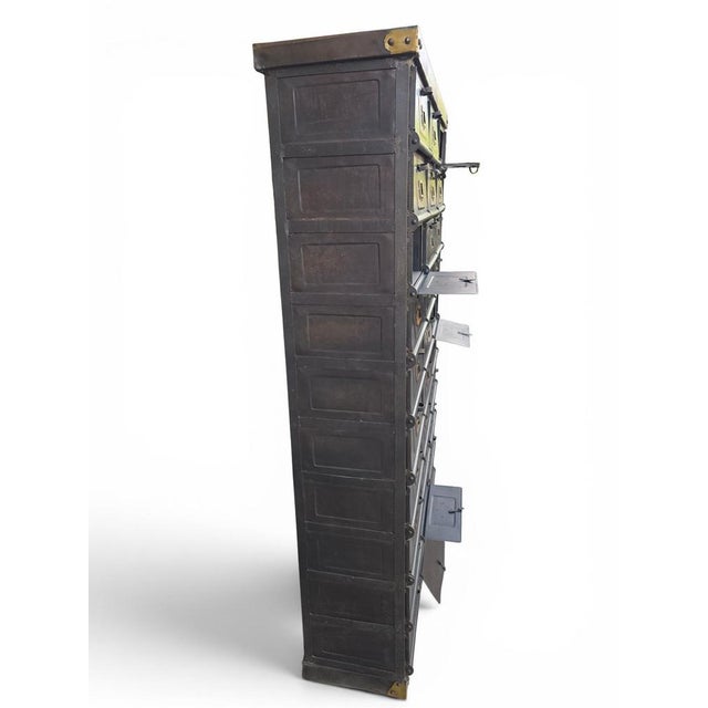 1930s Vintage French Industrial Steel Filing Cabinet by Strafor, 1930 For Sale - Image 5 of 14