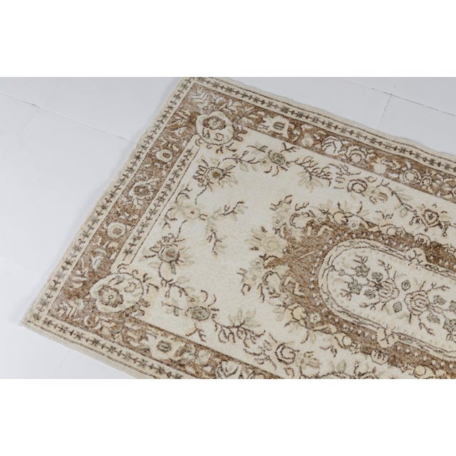 Mid 20th Century Geometric Anatolian Wool Carpet For Sale - Image 9 of 10