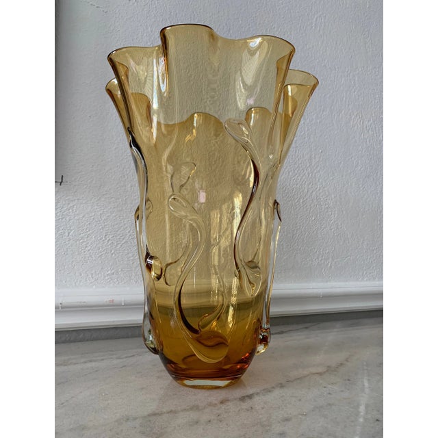 1950s Tall Amber Art Glass Vase in the Style of Empoli Glass For Sale - Image 10 of 13