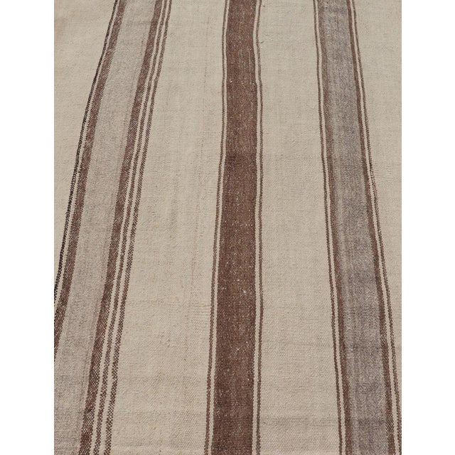 Vintage Kilim Turkish flat weave, Keivan Woven Arts rug EN-P13441 , country of origin / type: Turkey / Kilim, circa...