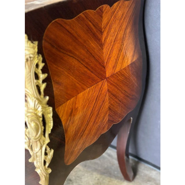 Wood French Late 19th Century Louis XV Bombé Commode For Sale - Image 7 of 7