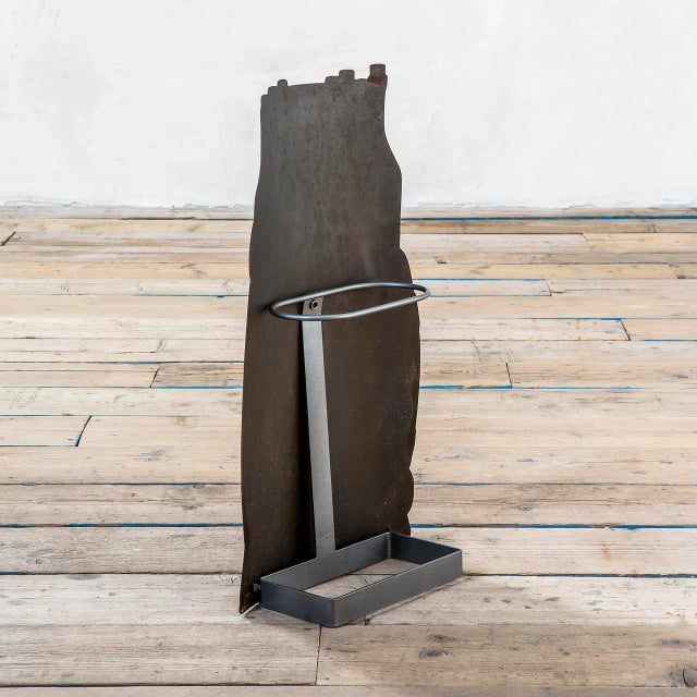 Good condition, patina of time, original in all its parts. I have official proof of authenticity such as vintage catalogs,...