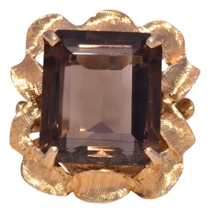 The Radiant Amber: Smoky Quartz Ring in Yellow Gold
