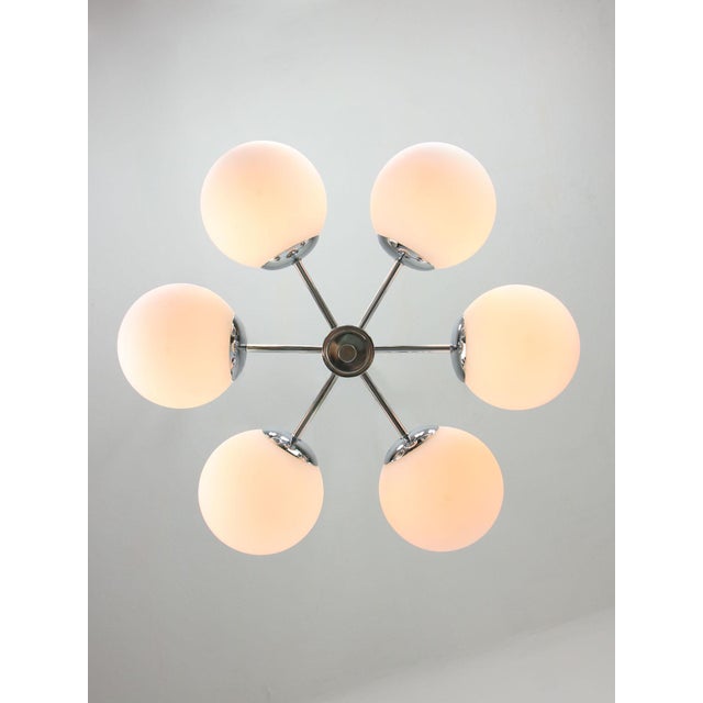 Italian Space Age Sputnik Chrome and Opaline Chandelier, 1970s For Sale - Image 5 of 18