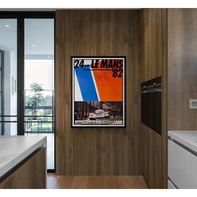 24 Stunden Le Mans – 1982 – Original Vintage Porsche Poster – 102.0x76.0 cm The Piece This original 1982 Porsche poster...