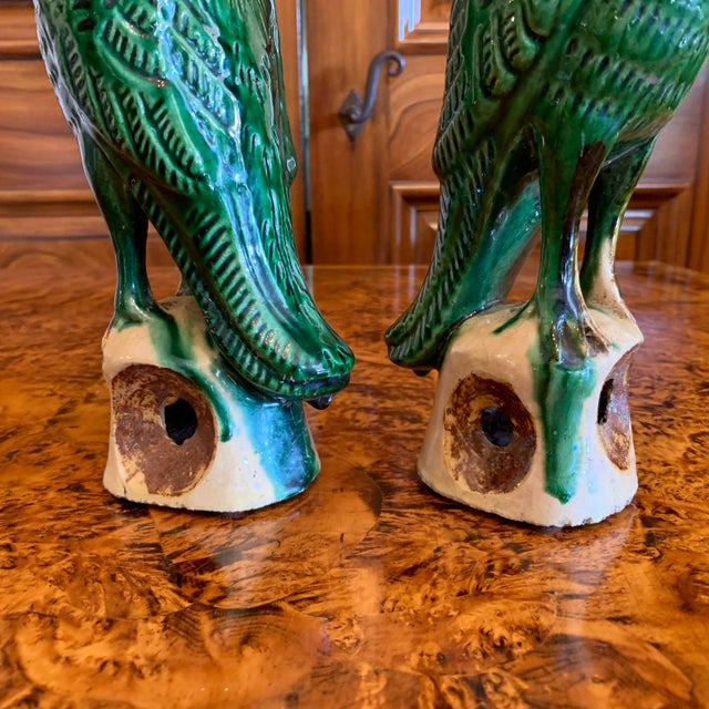 Pair of Antique Sancai Glazed Chinese Export Parrots For Sale - Image 10 of 12