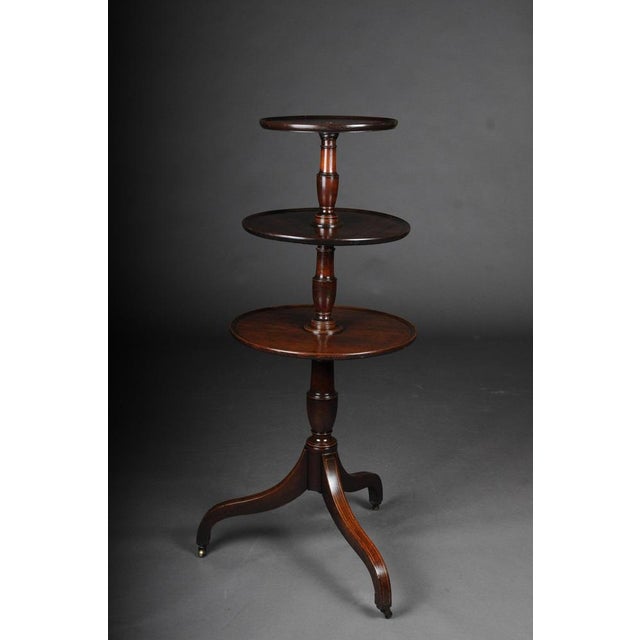 English Victorian Side Table in Mahogany, 19th Century For Sale - Image 3 of 16