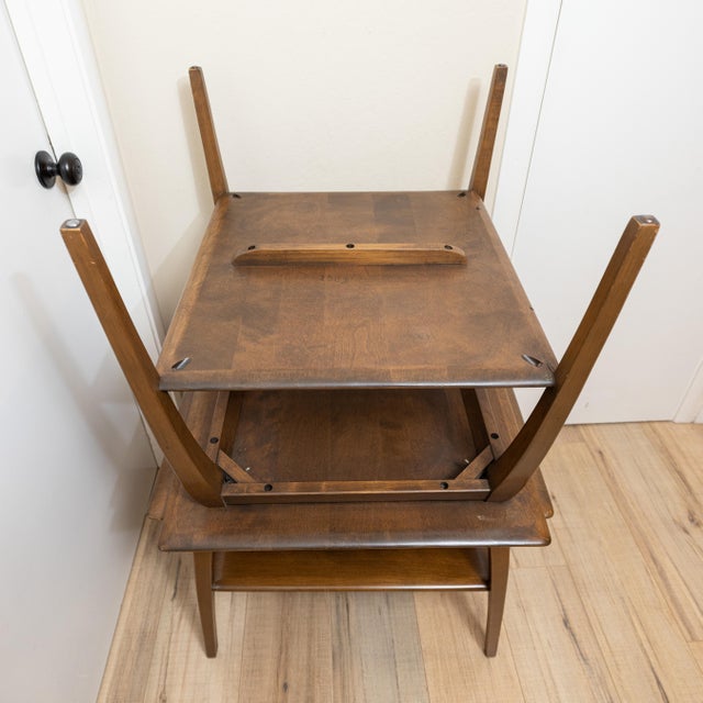 Brown 1950s Heywood-Wakefield M 1503 Side Tables in Havana Finish - A Pair For Sale - Image 8 of 11