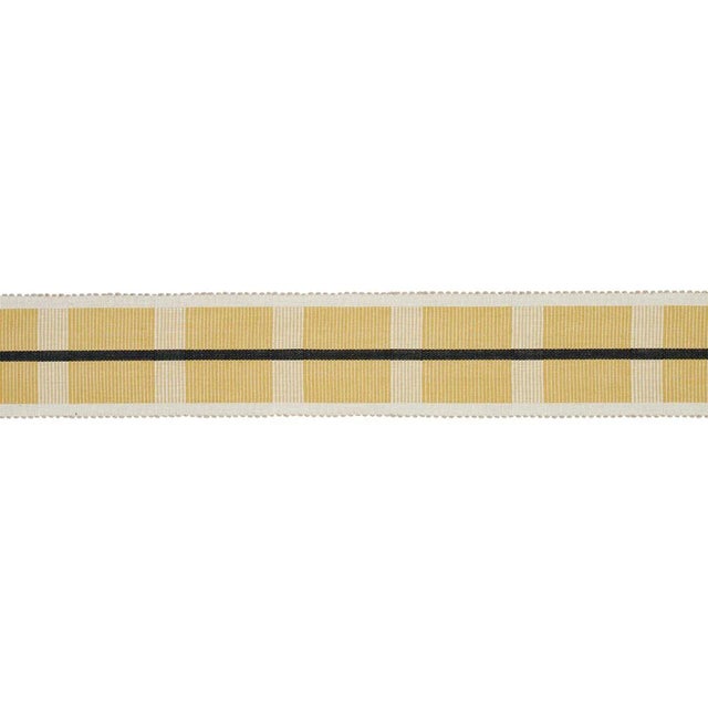 A nod to tradition that feels fresh and modern, Calcada Fringe is a chic accent in any room. Soft and silky, it’s an...