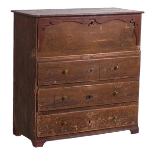 European Chest in Pine For Sale