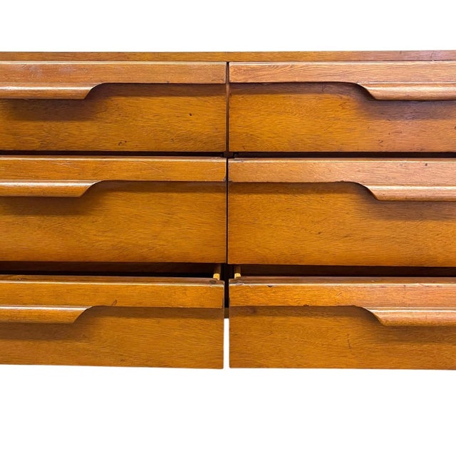 Wood Vintage Mid Century Modern 6-Drawer Dresser by Bassett Furniture, Tapered Legs, Dovetail Construction For Sale - Image 7 of 8