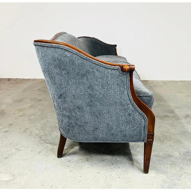 1970s Chippendale-Inspired Serpentine Camelback Sofa by Hickory Chair For Sale - Image 5 of 14