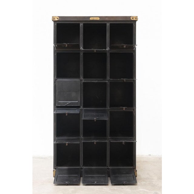 Mid-Century Industrial Steel 15-Tier Cabinet, Italy, 1950s For Sale - Image 3 of 18
