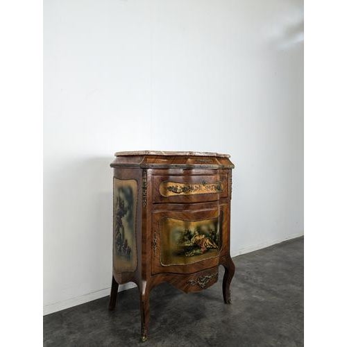 Napoleon III Martin Varnished Side Table, in Very Good conditions.