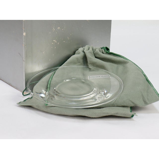 Mid-Century Modern Set of 12 Steuben Glass 7-Inch Plates No. 7644 With Original Box For Sale - Image 3 of 18
