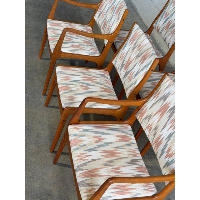 Set of 6 Teak Dining Chairs Vintage Mid-Century Modern Wood Chairs For Sale In Los Angeles - Image 6 of 12
