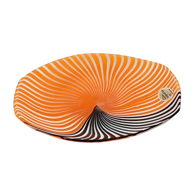 Small and thick plate designed by GianMaria Potenza and Manufactured by La Murrina in the 1960s. It remains in perfect...