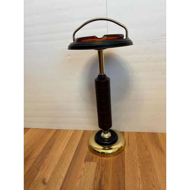 1970s Mid-Century Modern Brass and Faux Leather Floor Standing Ashtray With Amber Glass Insert For Sale - Image 4 of 5