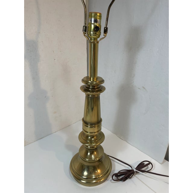 Stiffel Stiffel Brass Table Lamp MCM Hollywood Regency For Sale - Image 4 of 8