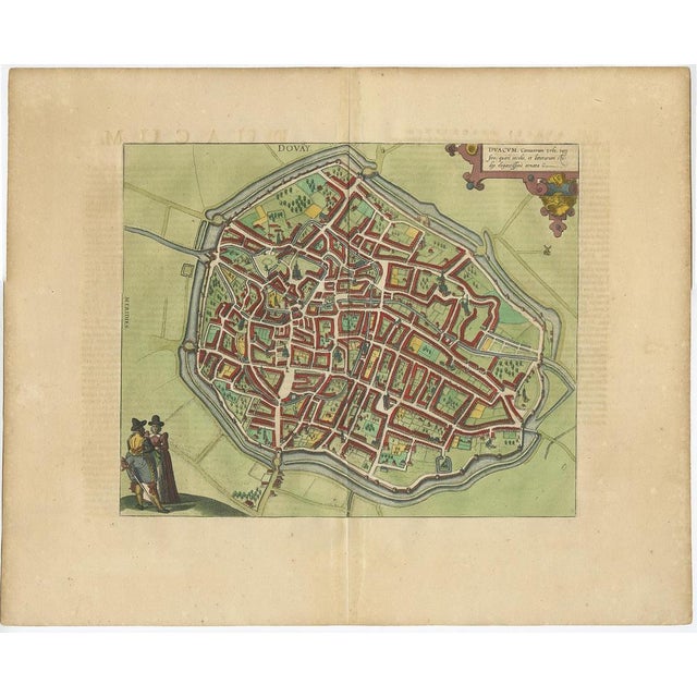 Beautiful map in excellent condition. This map depicts the city of Douai (France) and originates from 'Civitates Orbis...