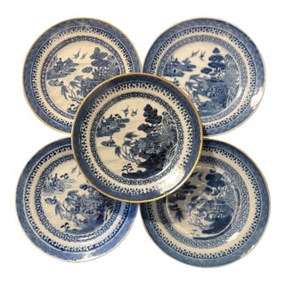 Antique Chinoiserie Willow Pattern Plates - Set of Five For Sale