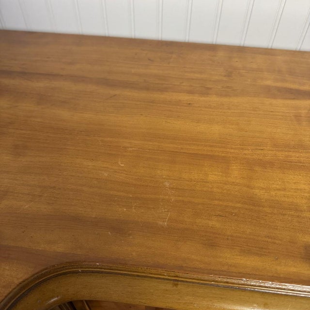 Vintage Ca. 1930s French Provincial Desk / Vanity For Sale - Image 15 of 17