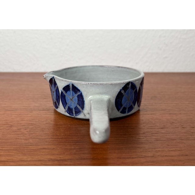 Mid-Century Modern Danish Studio Pottery Bowl with Handle by Zoltan Kiss Keramik, 1960s For Sale - Image 11 of 18