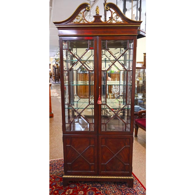 Brown Pair of Karges Mahogany Chinese Chippendale Beveled Crystal Glass Cabinets For Sale - Image 8 of 17