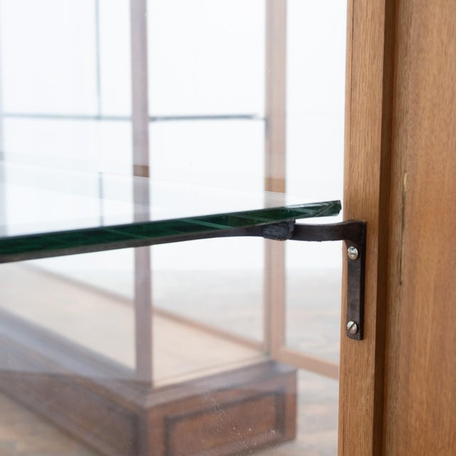 1900 - 1909 Antique Oak Museum Display Cases, 1900 For Sale - Image 5 of 13