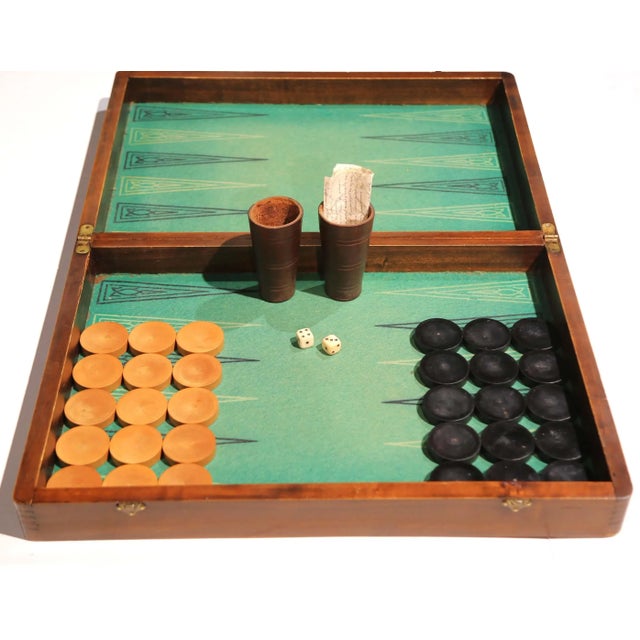 Wood 19th Century French Walnut and Inlaid Backgammon & Checkers Game Box For Sale - Image 7 of 16