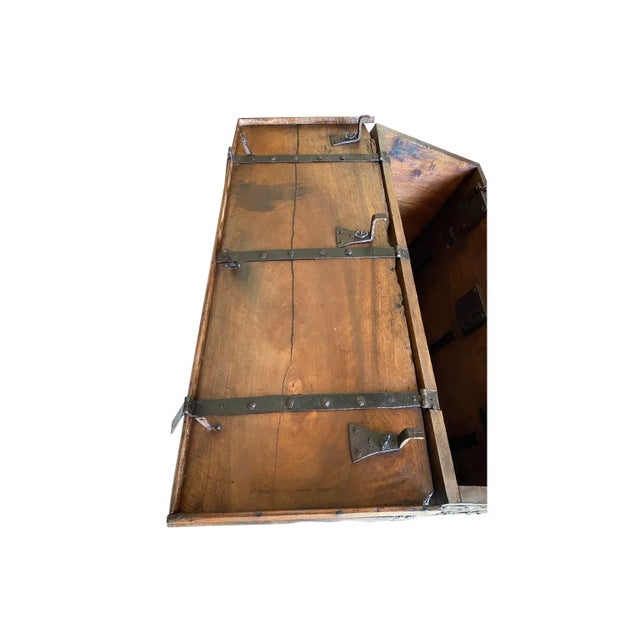 Early 17th Century Italian Coffre Fort For Sale - Image 9 of 12