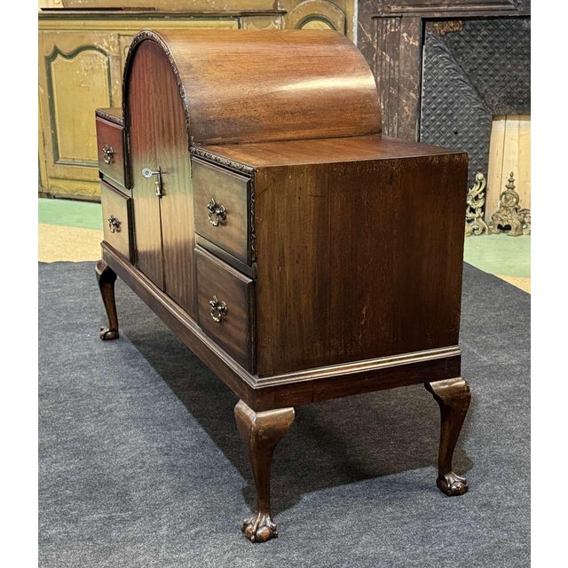 English Buffet Bar in Walnut and Mahogany, 1930s For Sale - Image 11 of 18