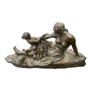 Bronze Czech Modernist Mother & Child Sculpture – Signed Vincenc Makovský
